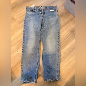 Levi's Classic Blue Women's Straight Jeans